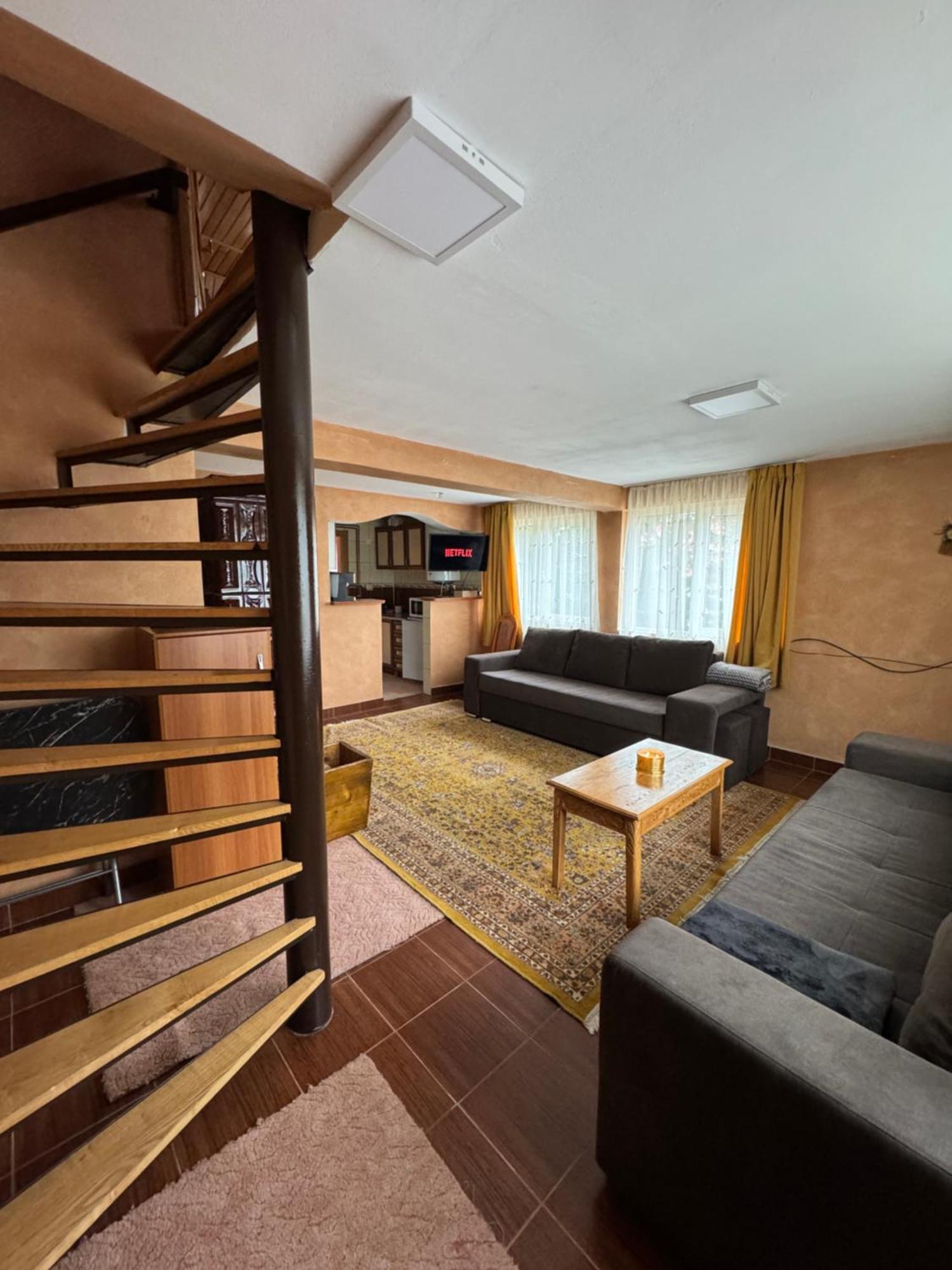 Holiday home Alexmid *